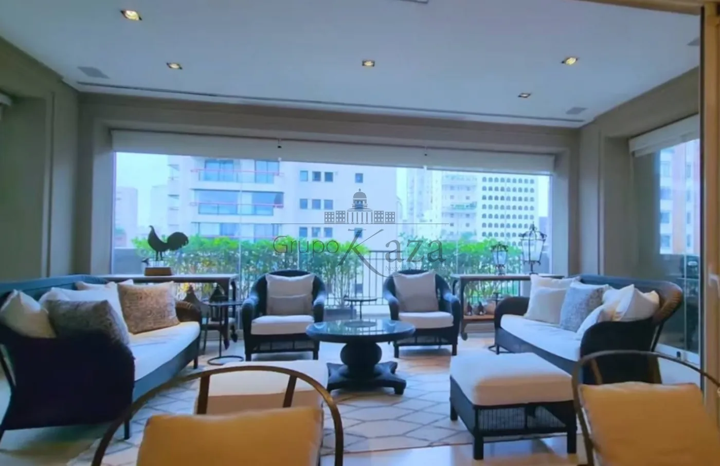 Foto 1 de Apartamento Padrão em Jardim Europa, São Paulo - imagem 1