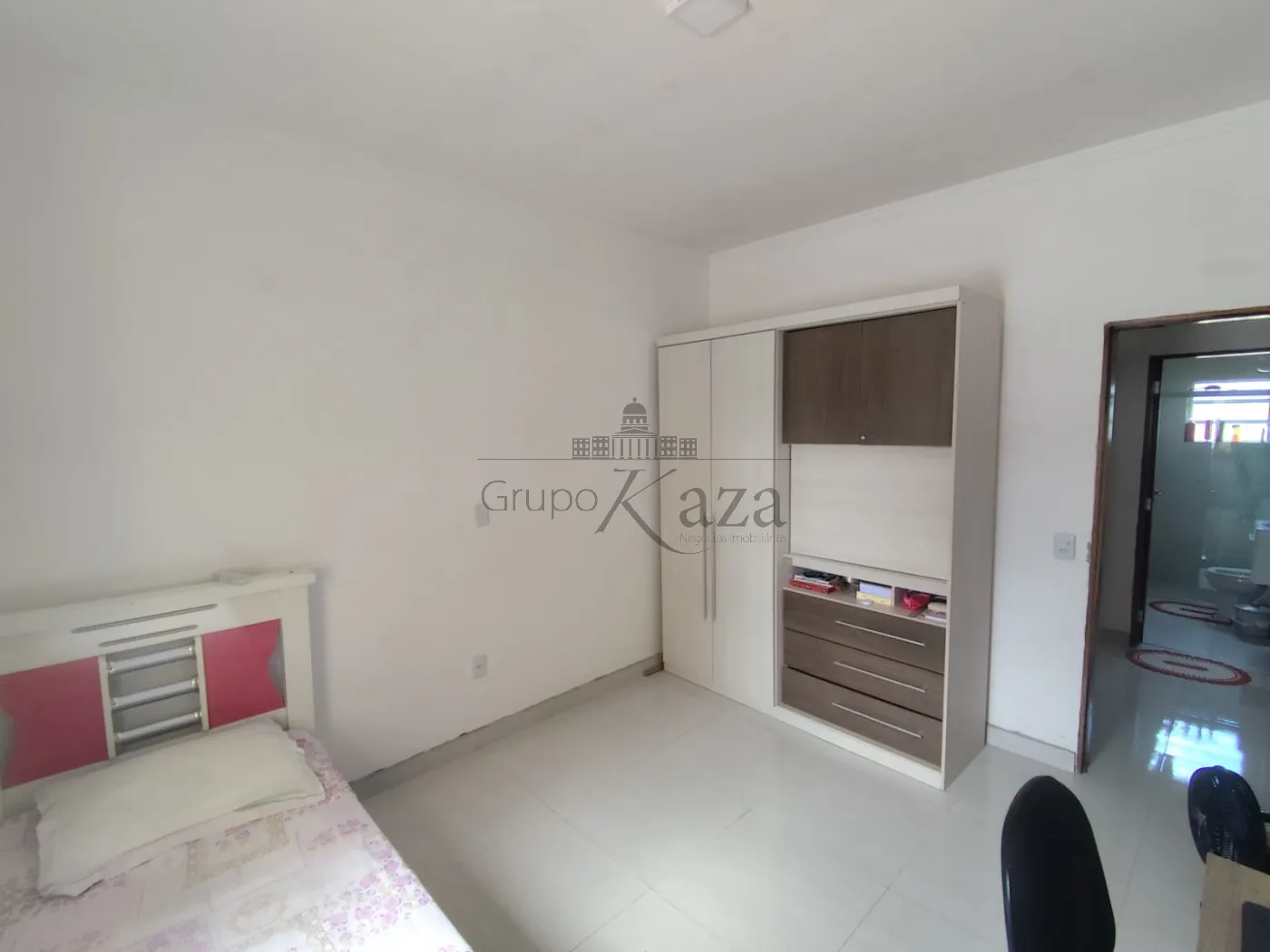 Foto 8 de Casa Sobrado em Conjunto Residencial Galo Branco, São José dos Campos - imagem 8