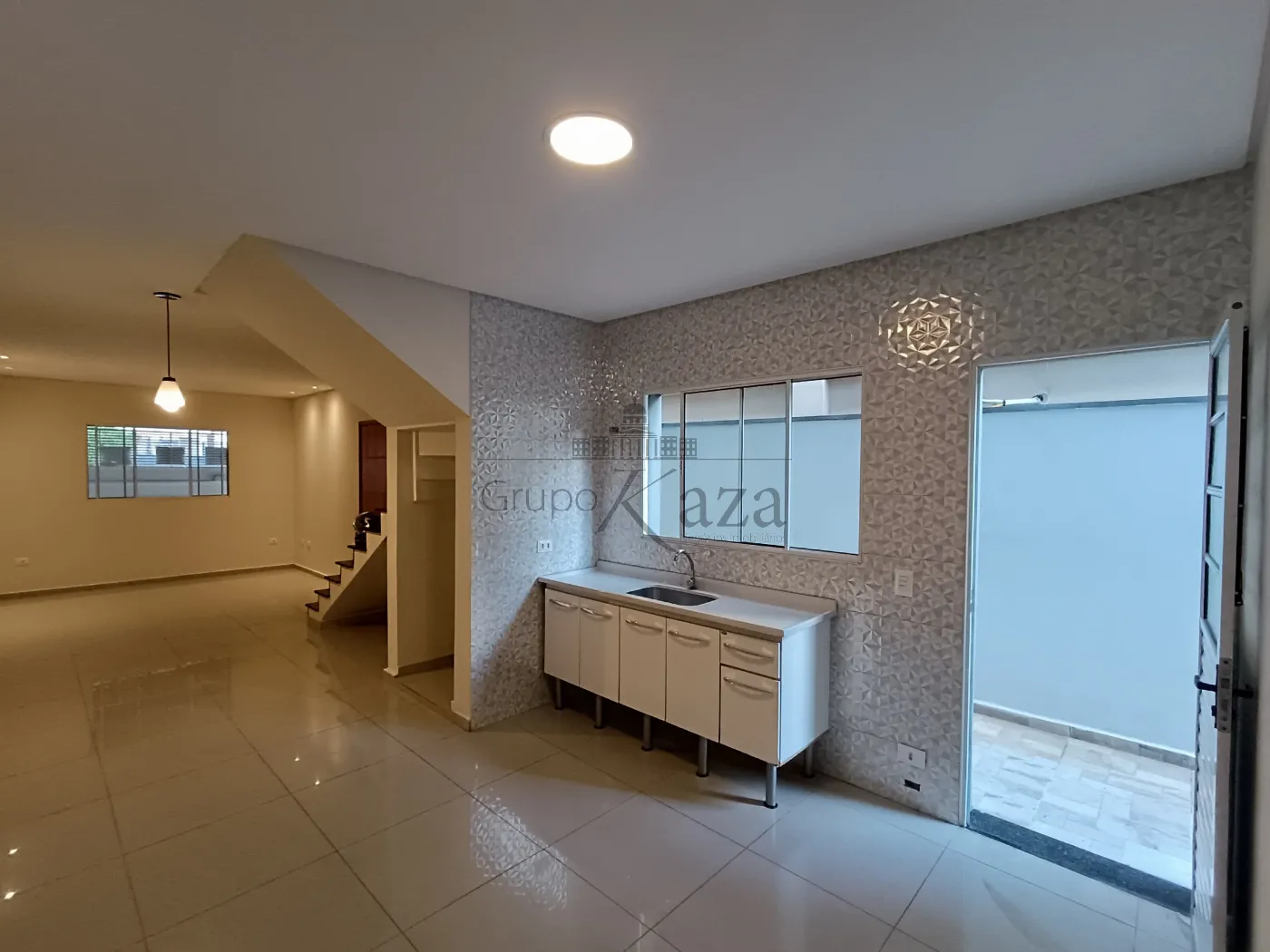 Foto 3 de Casa Sobrado em Jardim Vale do Sol, São José dos Campos - imagem 3