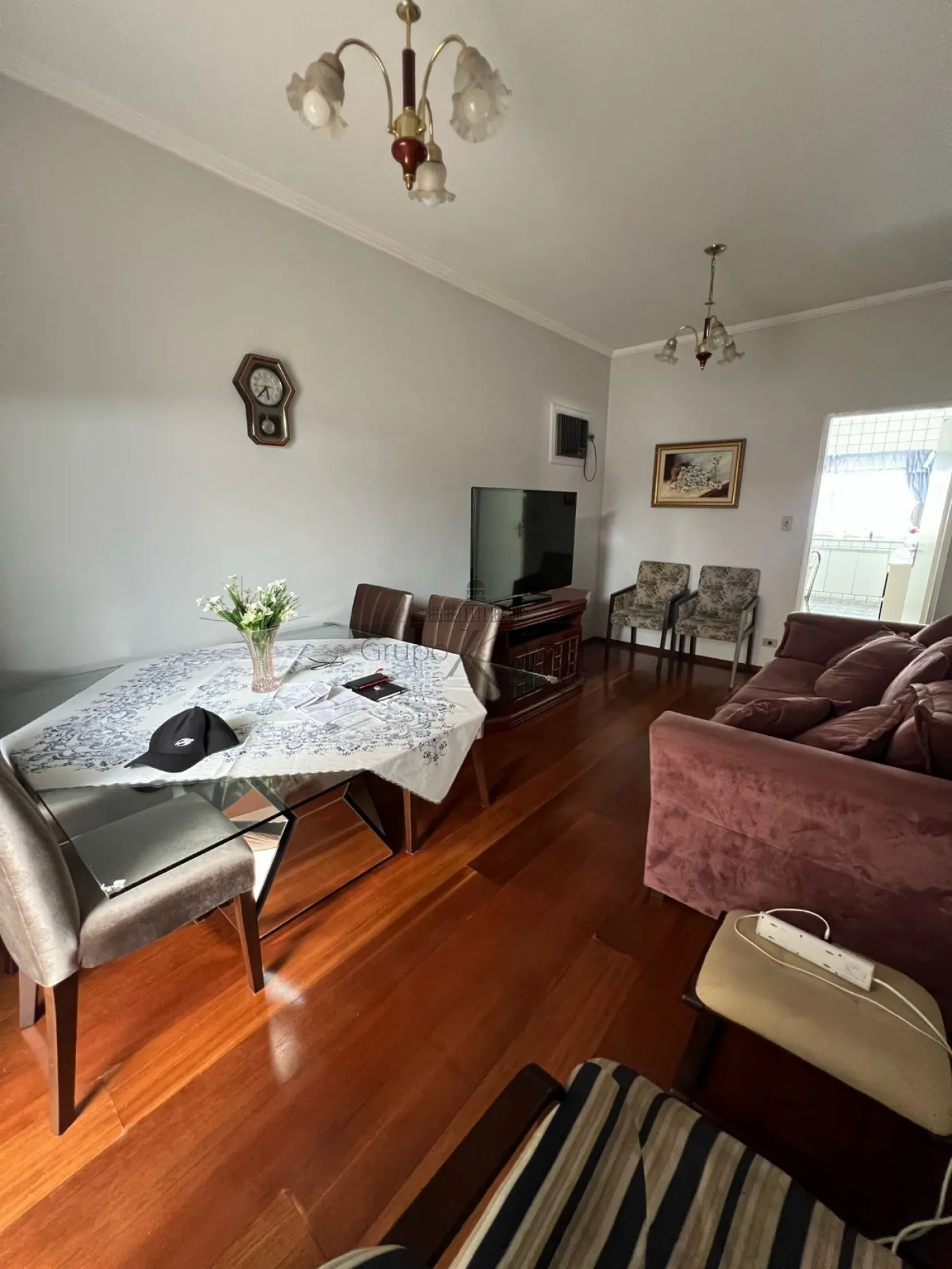 Foto 2 de Casa Padrão em Jardim Ismênia, São José dos Campos - imagem 2