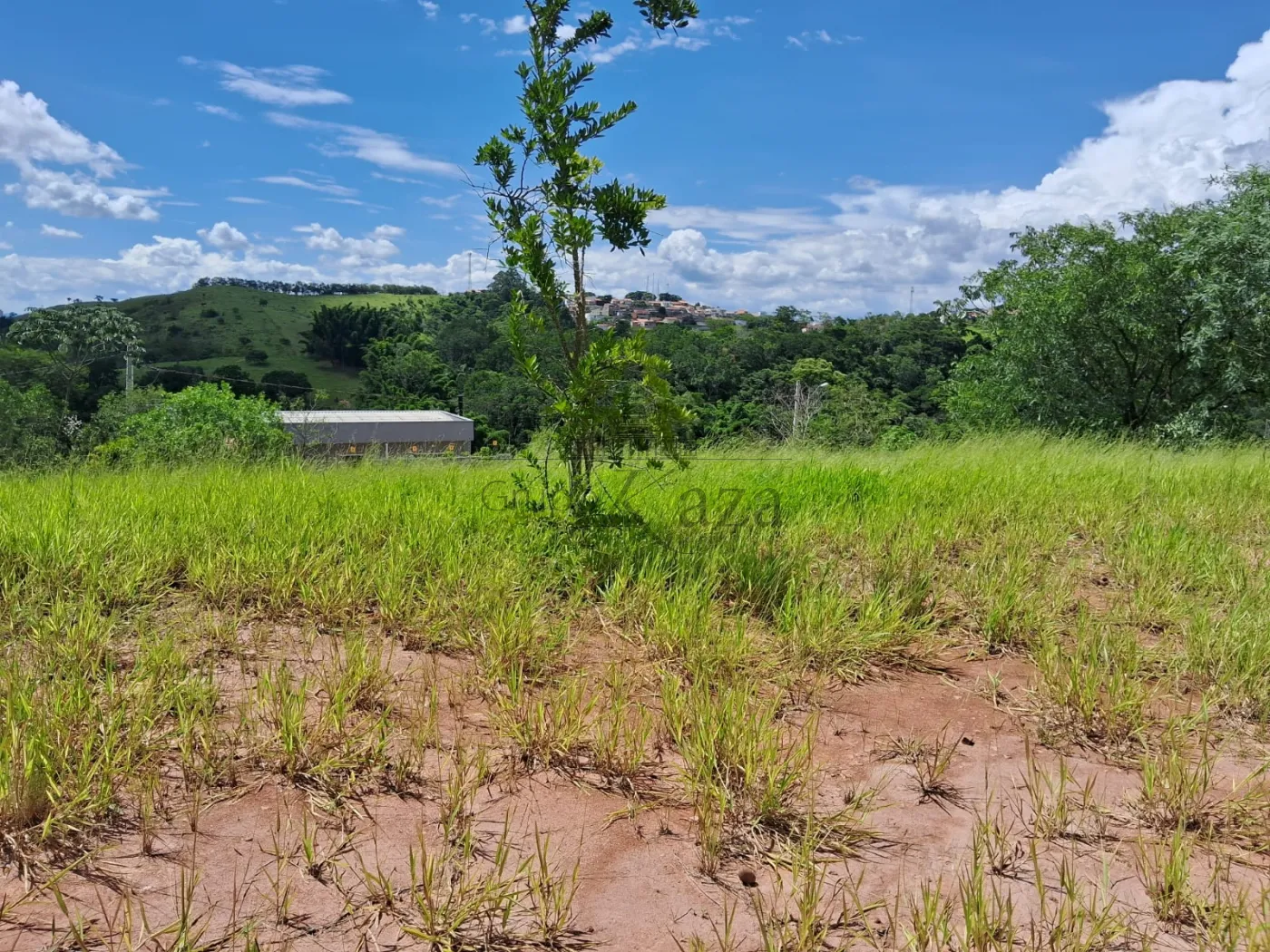 Foto 1 de Terreno Padrão em Jardim Olympia, Jacareí - imagem 1