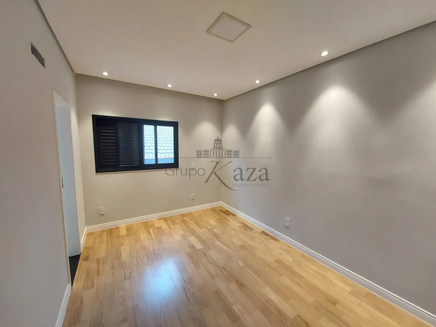 Foto 37 de Casa Condomínio em Jardim Altos de Santana II, Jacareí - imagem 37