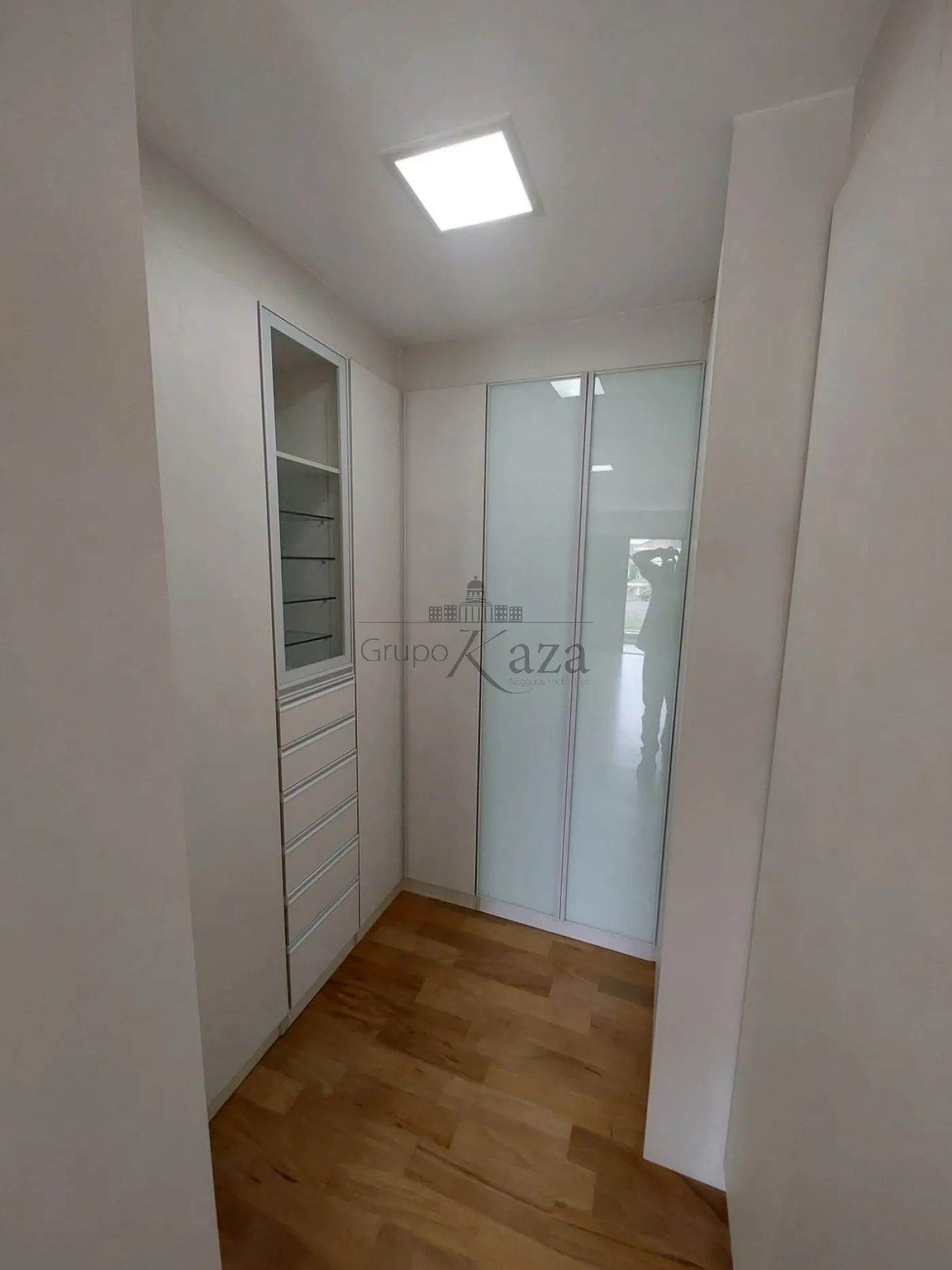 Foto 42 de Casa Condomínio em Jardim Altos de Santana II, Jacareí - imagem 42