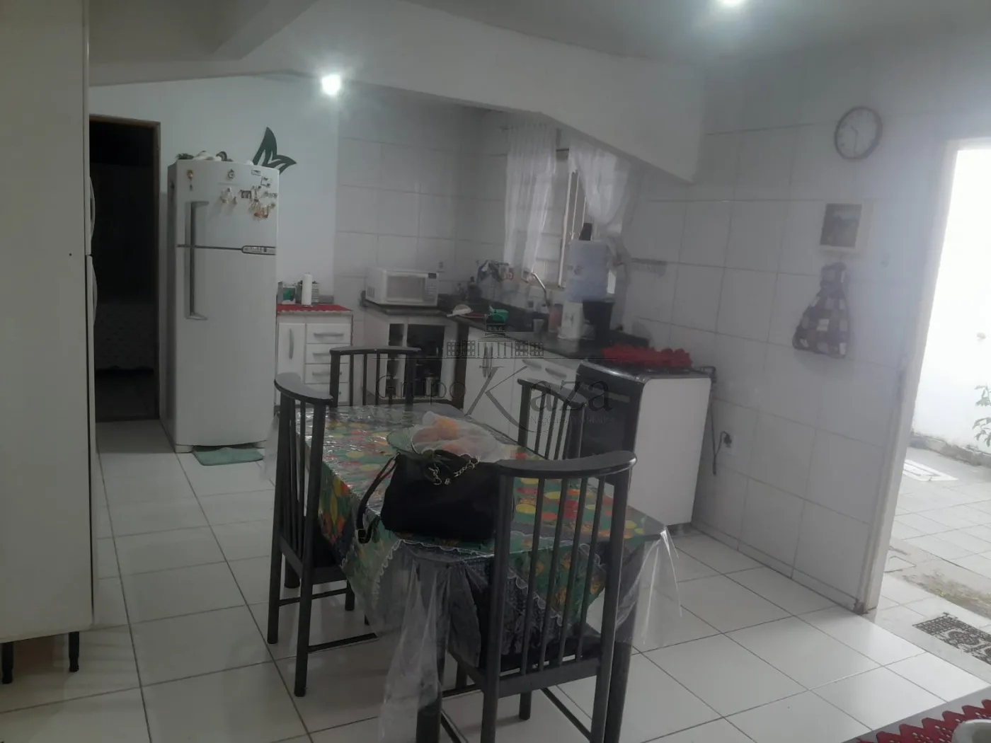 Foto 5 de Casa Padrão em Conjunto Residencial Trinta e Um de Março, São José dos Campos - imagem 5