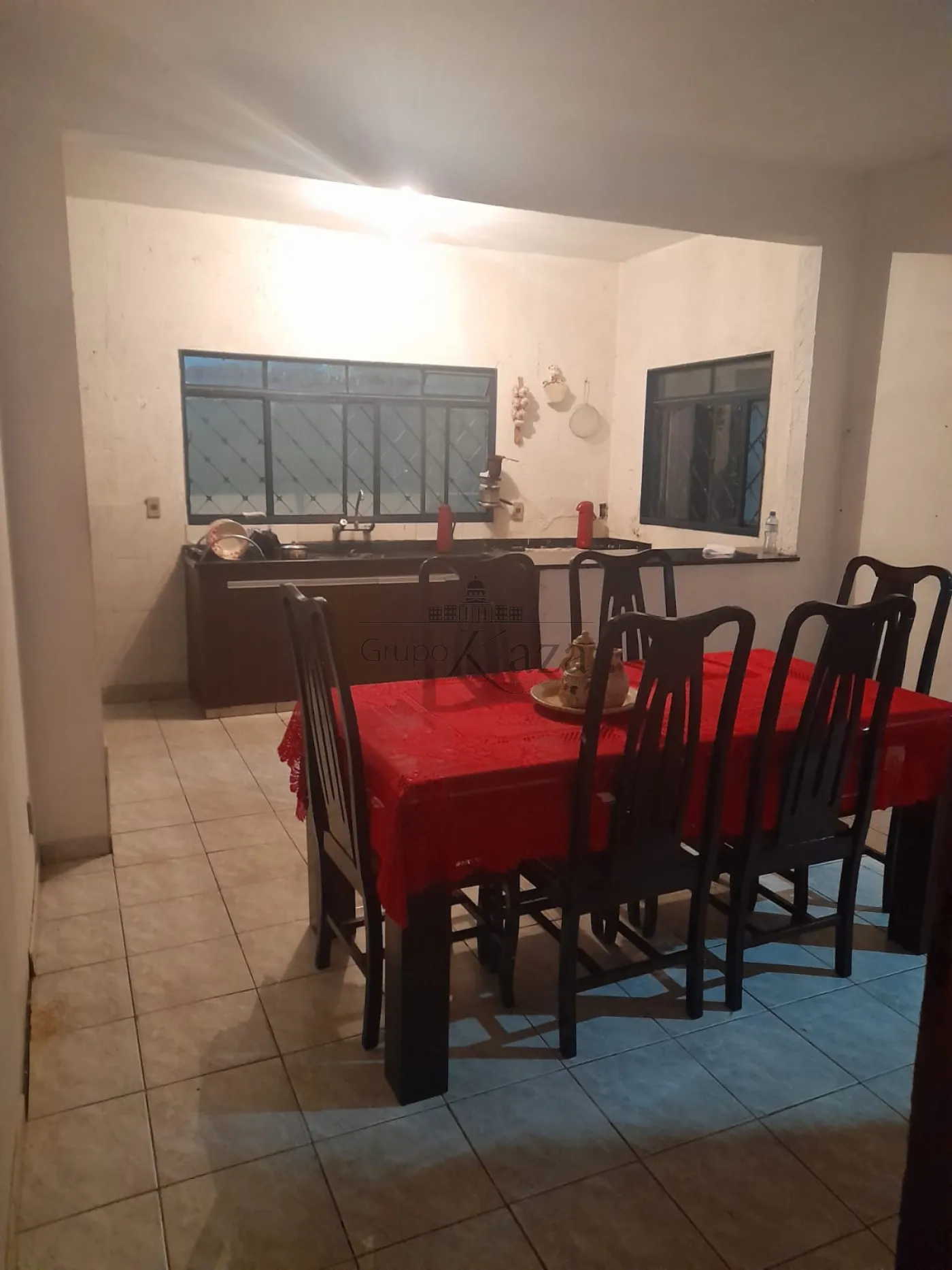 Foto 6 de Casa Padrão em Conjunto Residencial Galo Branco, São José dos Campos - imagem 6