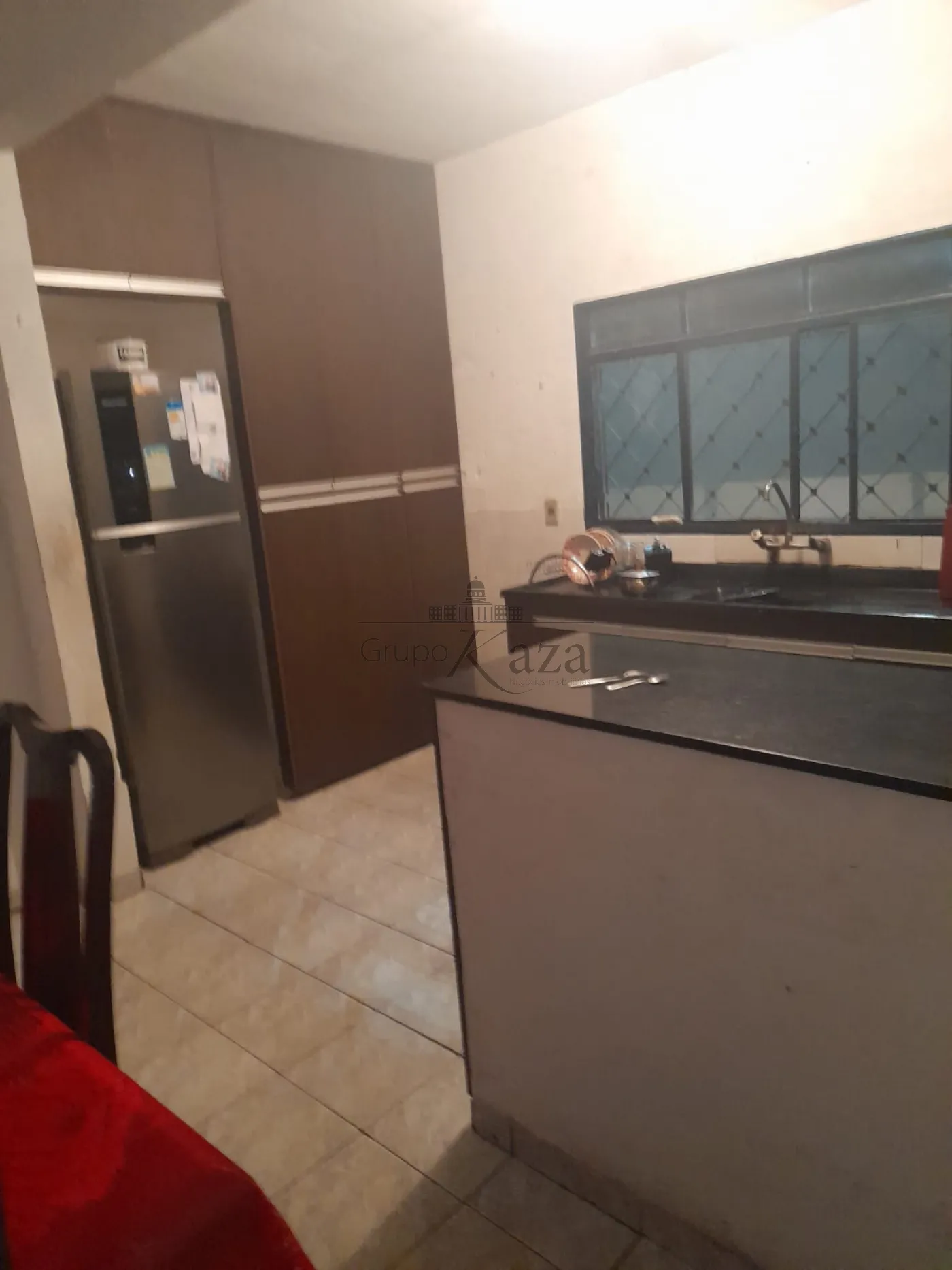 Foto 4 de Casa Padrão em Conjunto Residencial Galo Branco, São José dos Campos - imagem 4