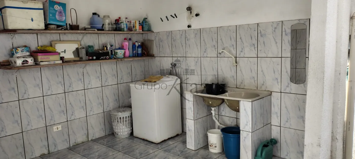Foto 20 de Casa Sobrado em Parque Santo Antônio, Jacareí - imagem 20