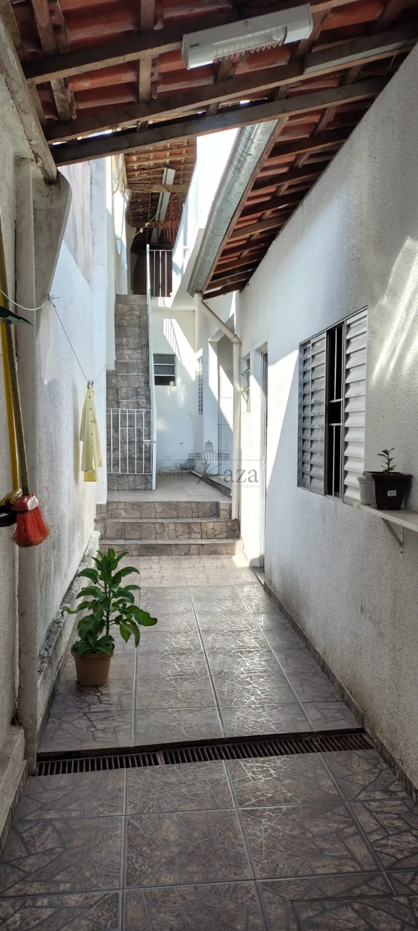 Foto 18 de Casa Sobrado em Parque Santo Antônio, Jacareí - imagem 18