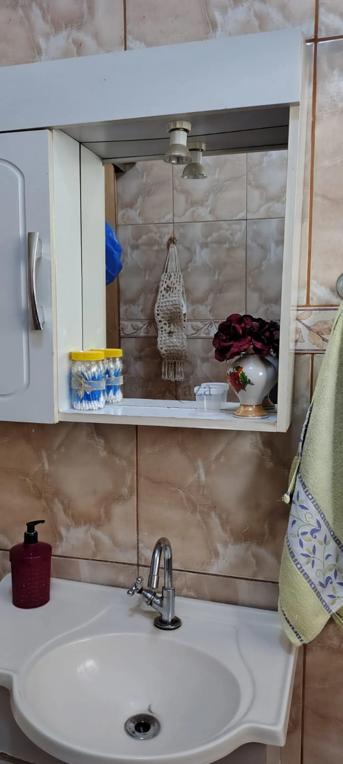 Foto 14 de Casa Sobrado em Parque Santo Antônio, Jacareí - imagem 14