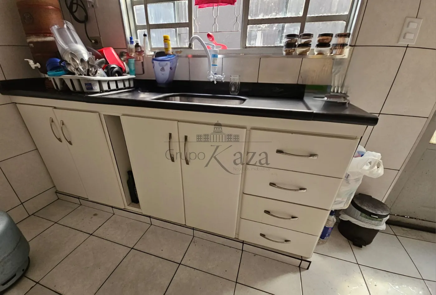Foto 4 de Casa Padrão em Parque dos Ipês, São José dos Campos - imagem 4