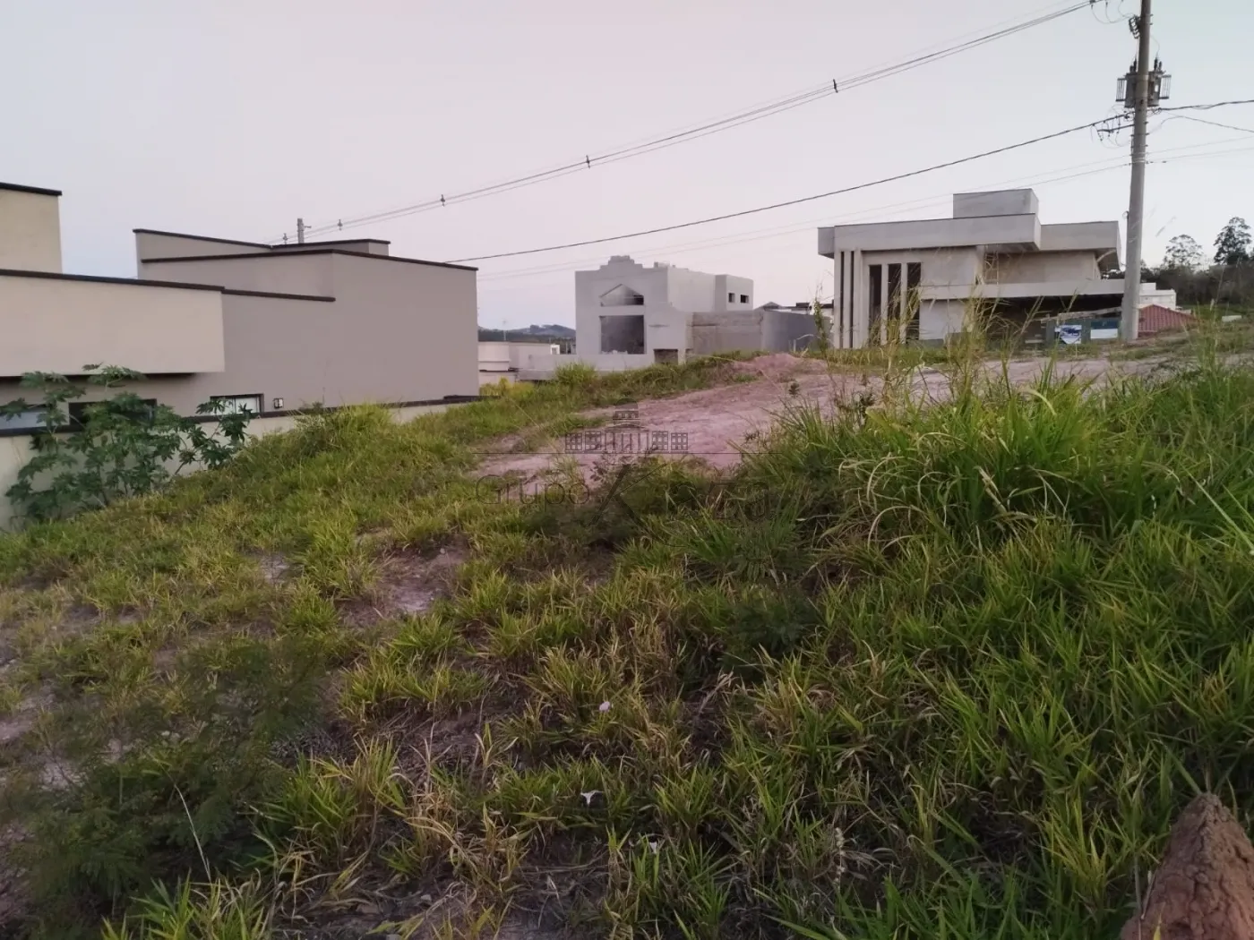 Foto 1 de Terreno Condomínio em Recanto dos Eucalíptos, São José dos Campos - imagem 1