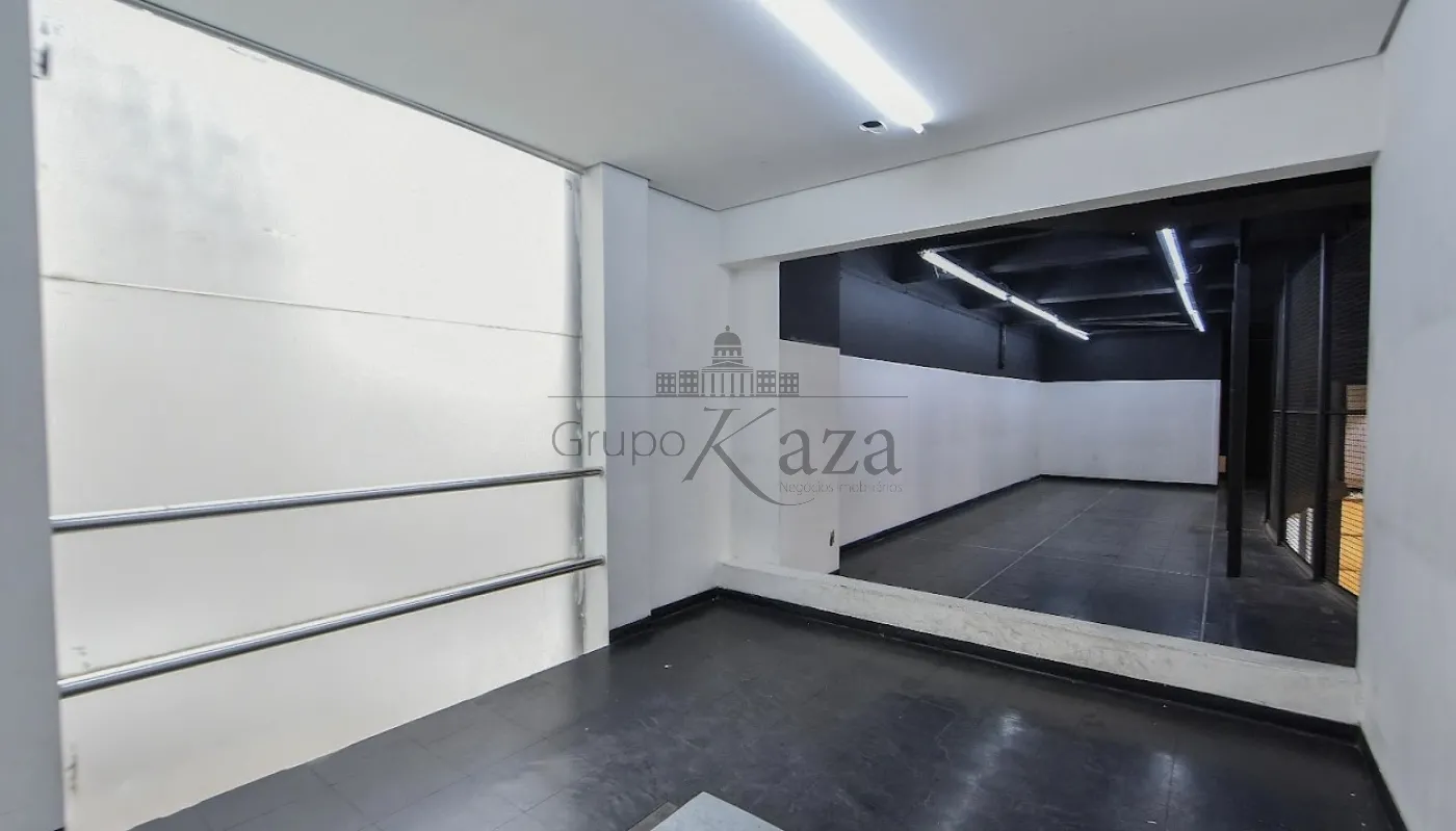 Foto 2 de Comercial Loja em Itaim Bibi, São Paulo - imagem 2