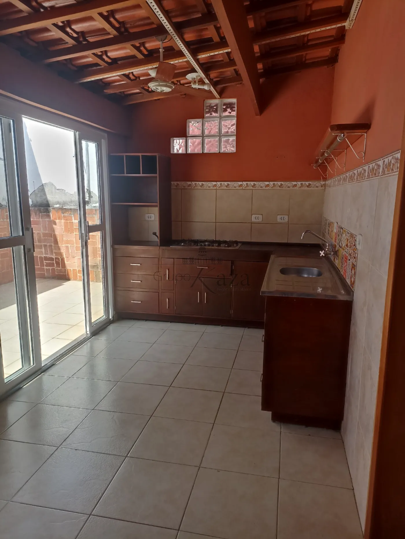 Foto 3 de Casa Condomínio em Jardim Uirá, São José dos Campos - imagem 3