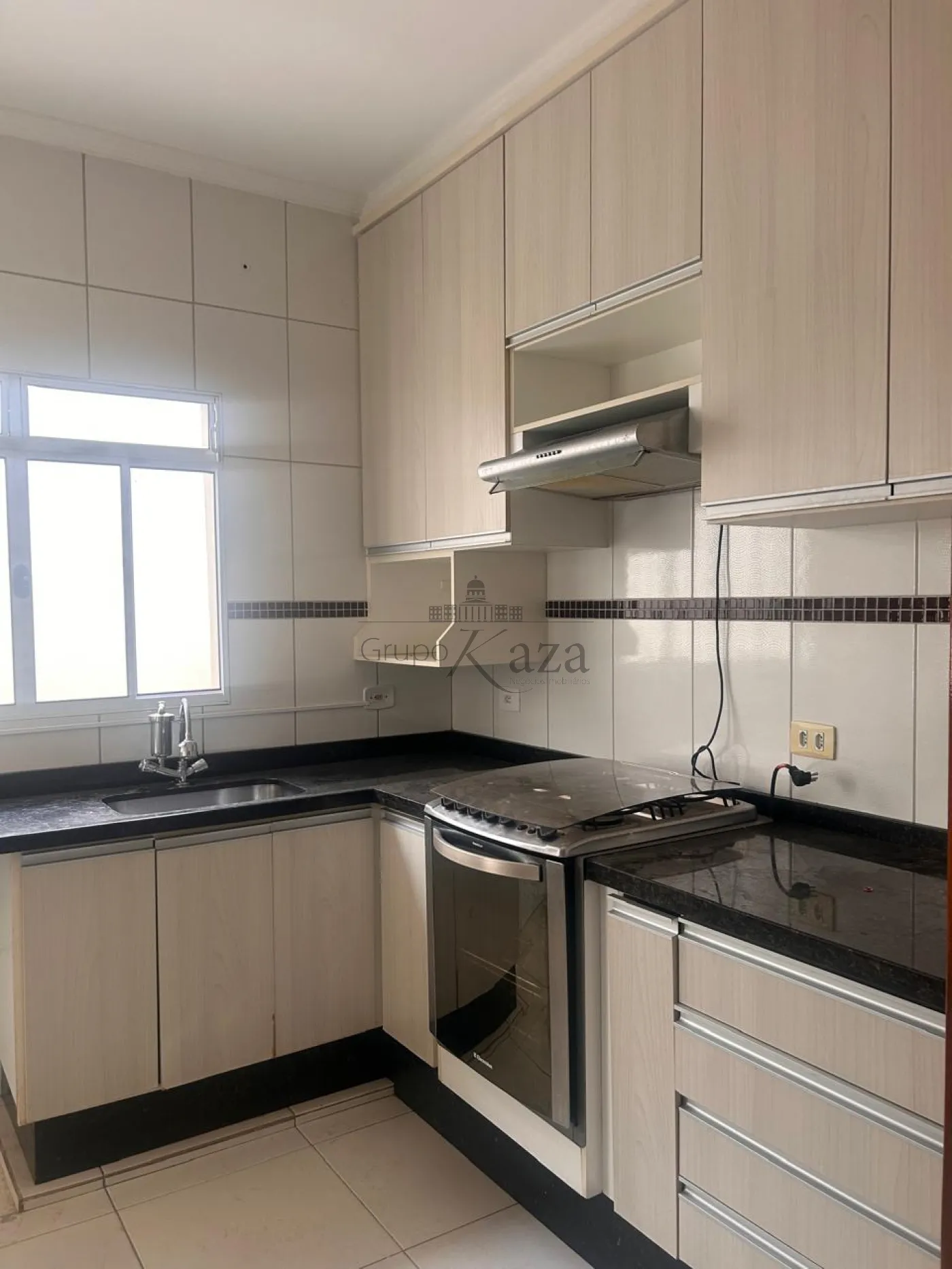 Foto 3 de Casa Padrão em Loteamento Villa Branca, Jacareí - imagem 3