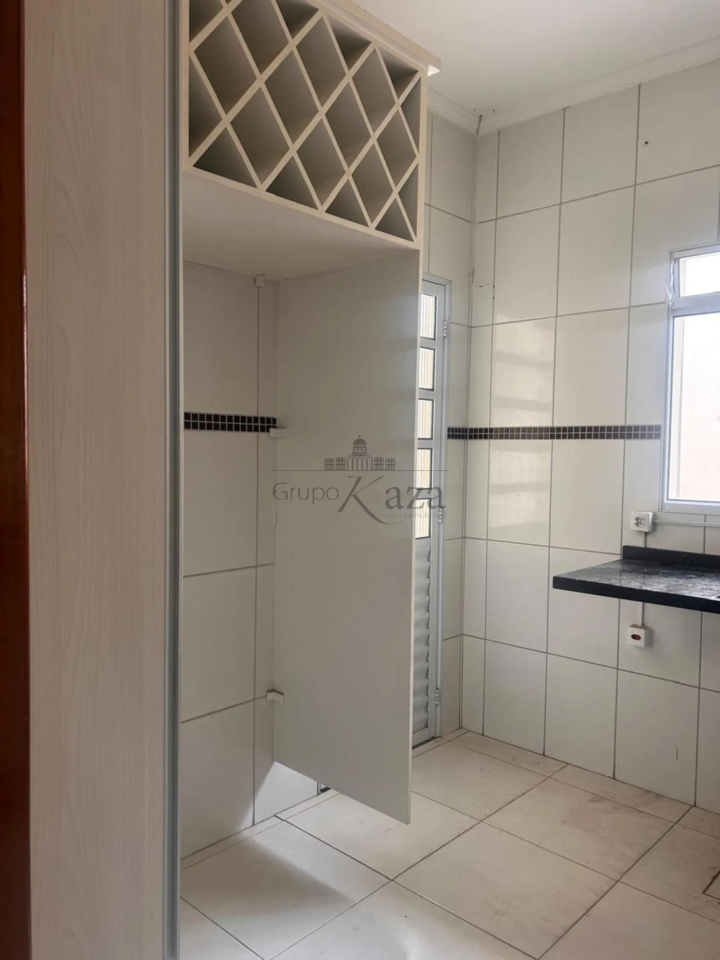 Foto 5 de Casa Padrão em Loteamento Villa Branca, Jacareí - imagem 5
