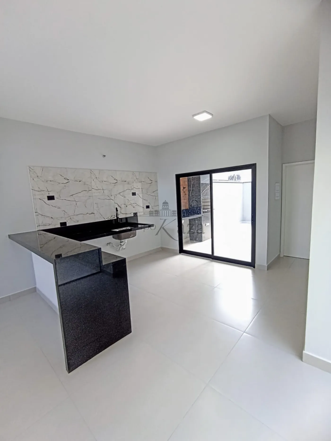Foto 4 de Casa Padrão em Residencial Santa Paula, Jacareí - imagem 4