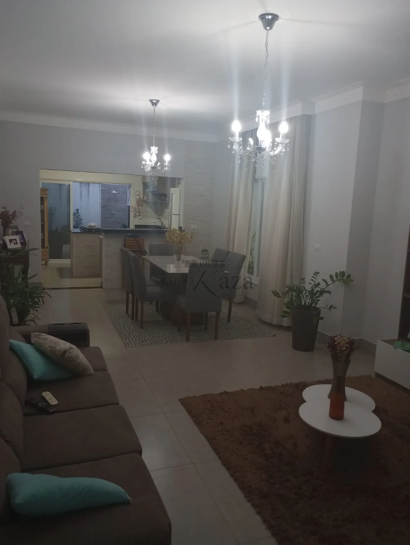 Foto 1 de Casa Térrea em Village das Flores, Caçapava - imagem 1