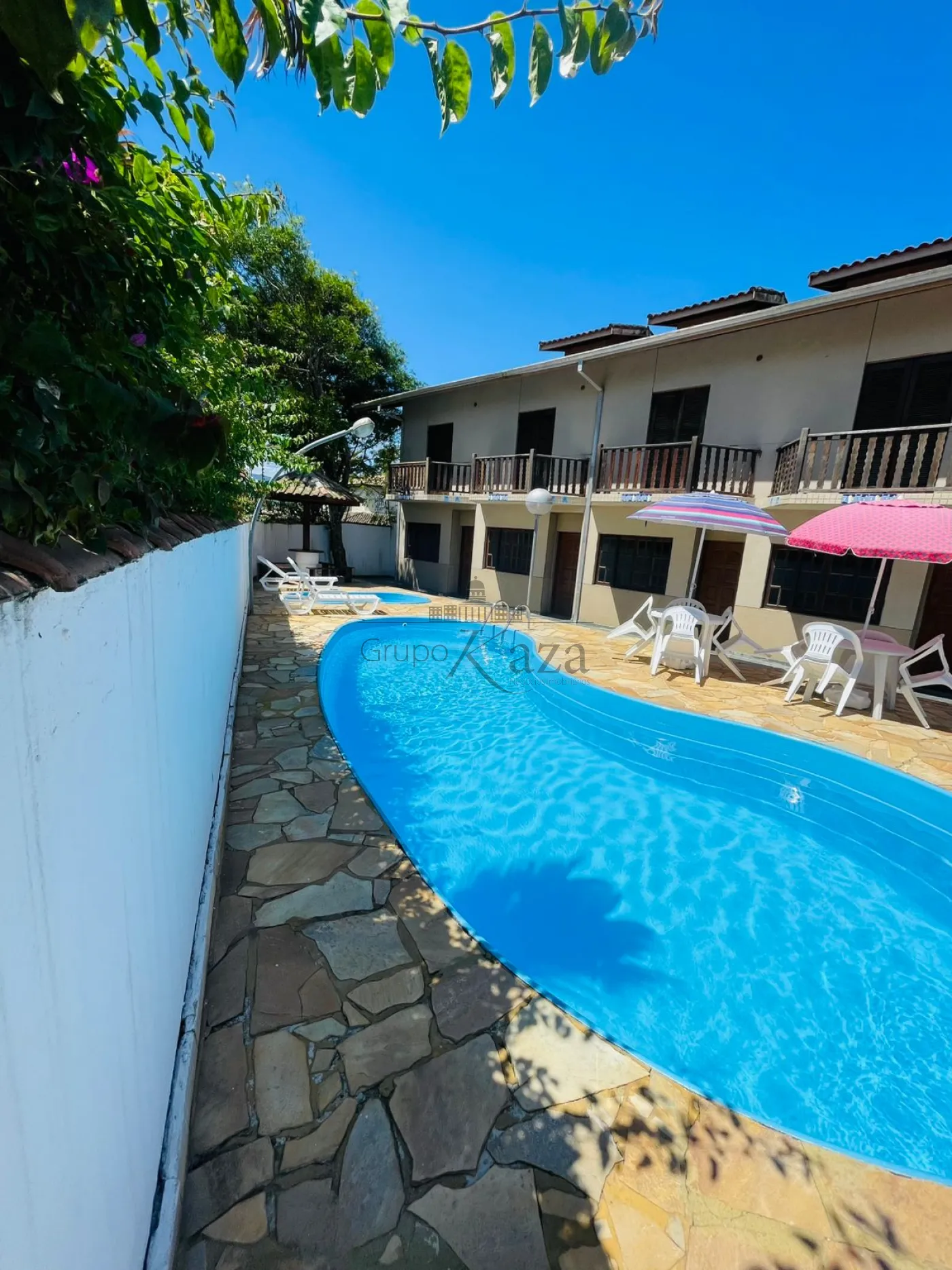 Foto 2 de Casa Condomínio em Pontal de Santa Marina, Caraguatatuba - imagem 2