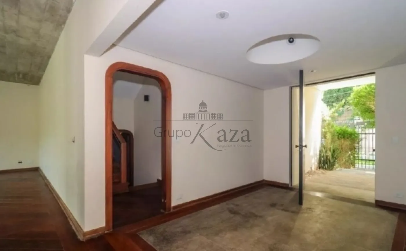 Foto 10 de Casa Padrão em Cidade Jardim, São Paulo - imagem 10