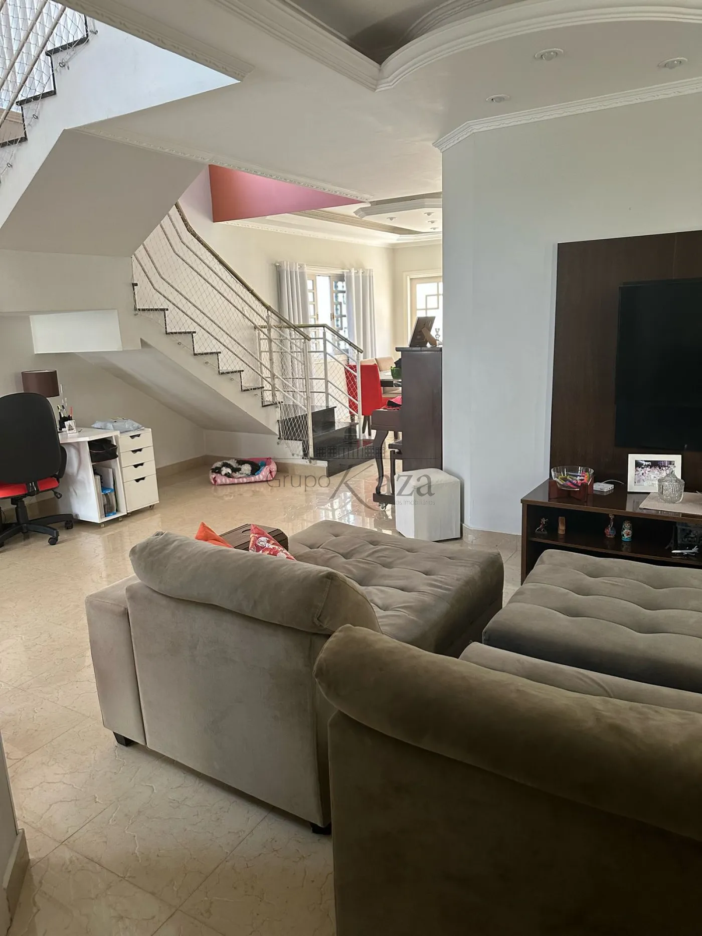 Foto 2 de Casa Sobrado em Jardim Siesta, Jacareí - imagem 2