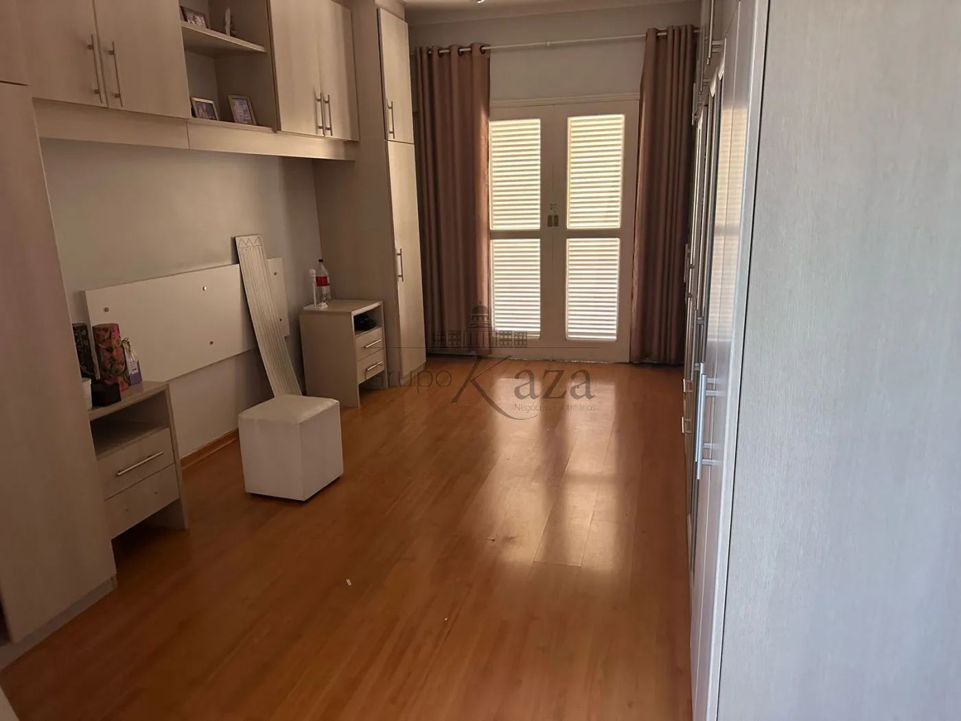 Foto 8 de Casa Sobrado em Jardim Siesta, Jacareí - imagem 8