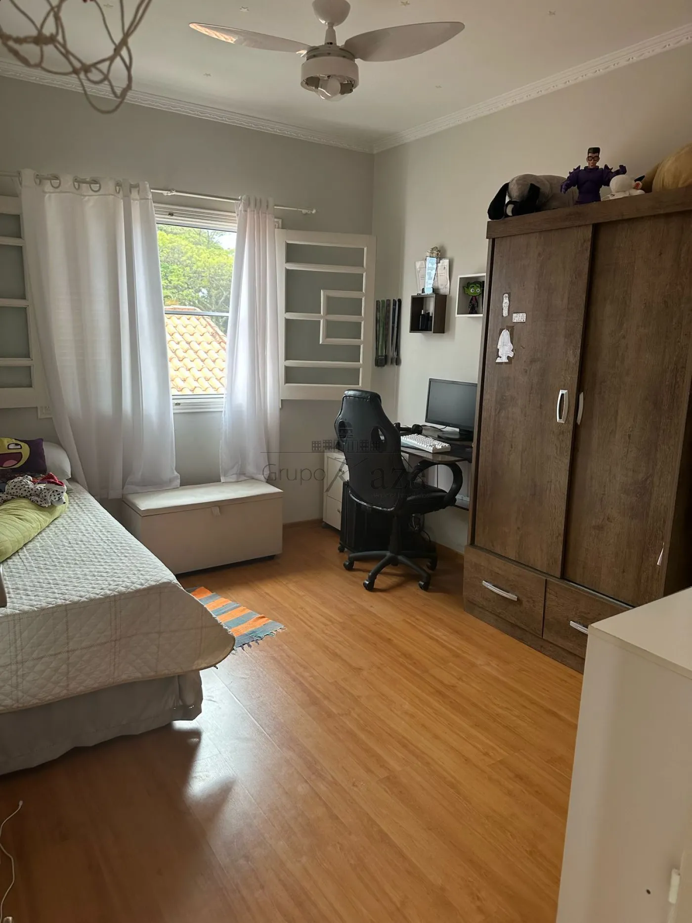 Foto 12 de Casa Sobrado em Jardim Siesta, Jacareí - imagem 12