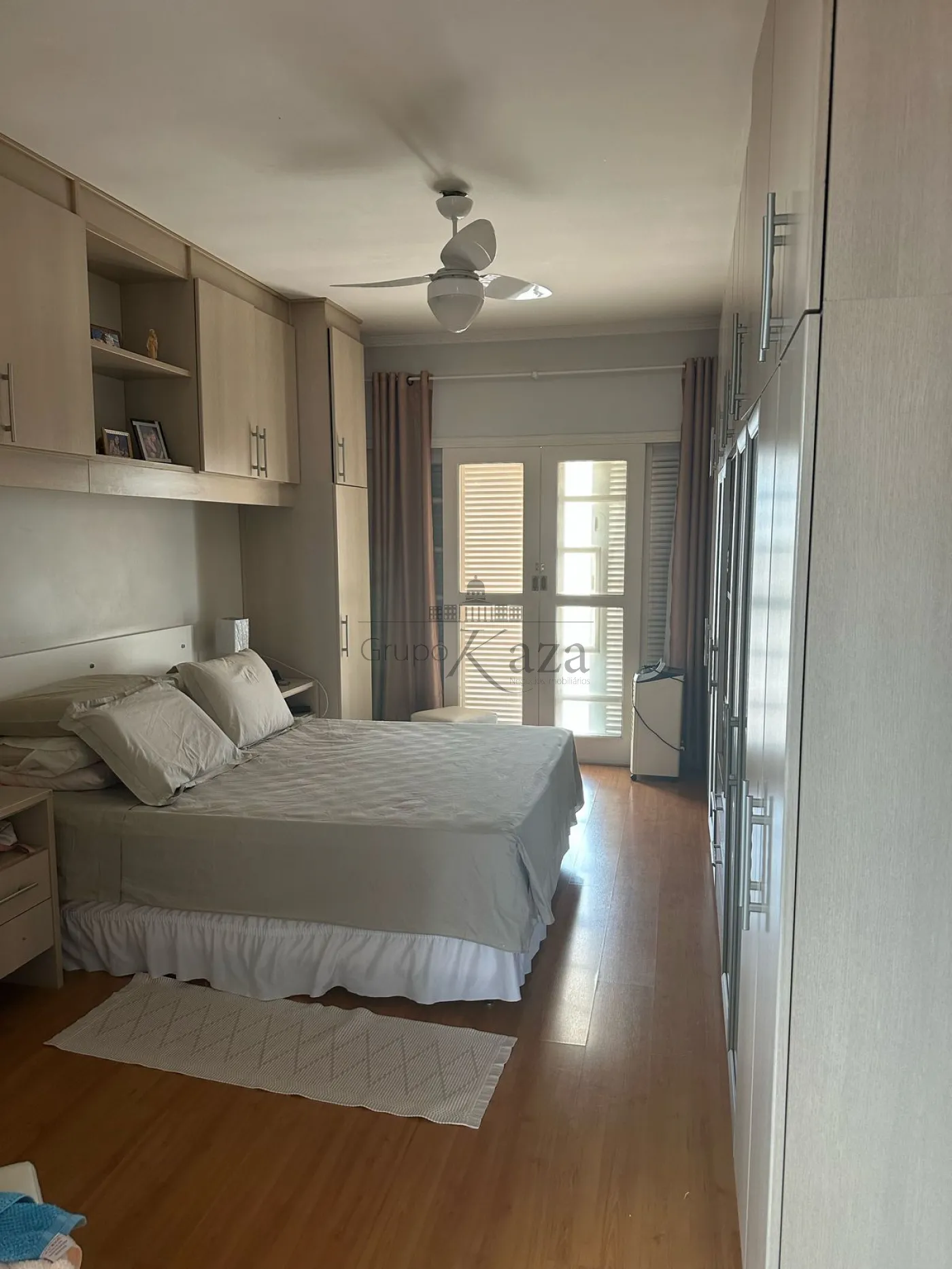 Foto 6 de Casa Sobrado em Jardim Siesta, Jacareí - imagem 6