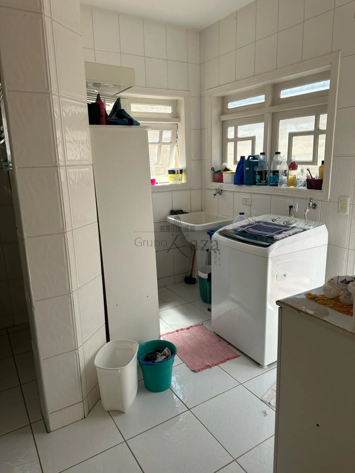 Foto 17 de Casa Sobrado em Jardim Siesta, Jacareí - imagem 17
