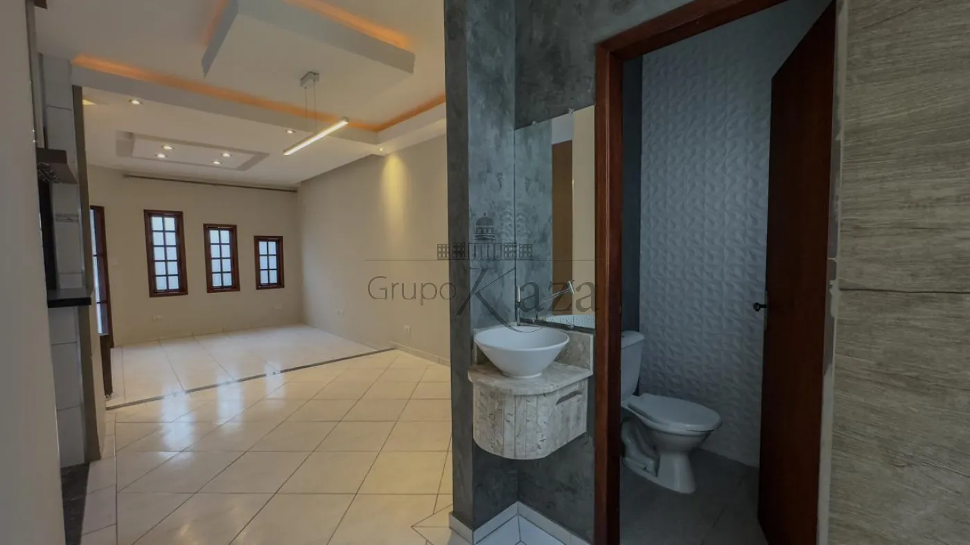 Foto 8 de Casa Padrão em Jardim Altos de Santana II, Jacareí - imagem 8