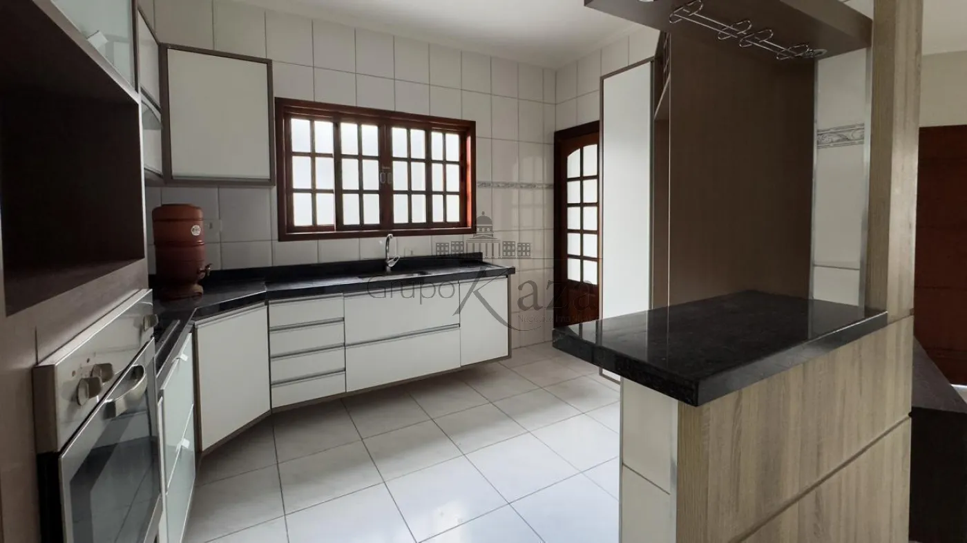 Foto 5 de Casa Padrão em Jardim Altos de Santana II, Jacareí - imagem 5