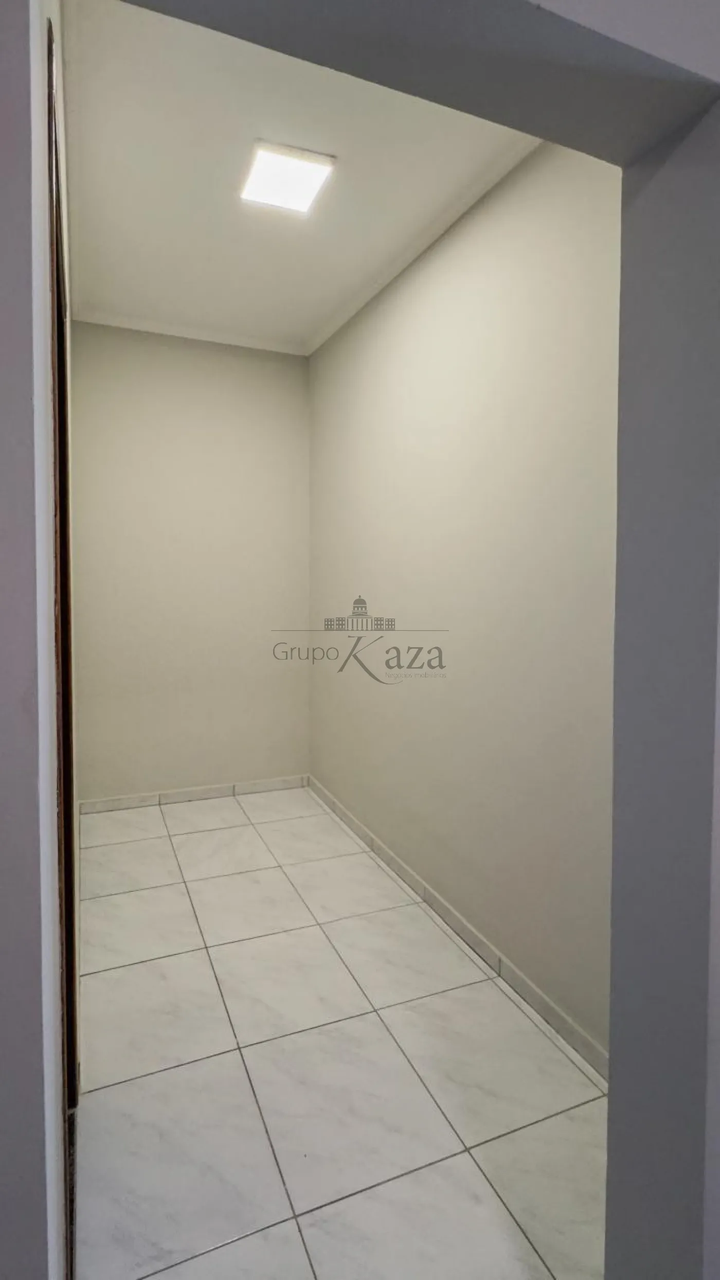 Foto 25 de Casa Padrão em Jardim Altos de Santana II, Jacareí - imagem 25