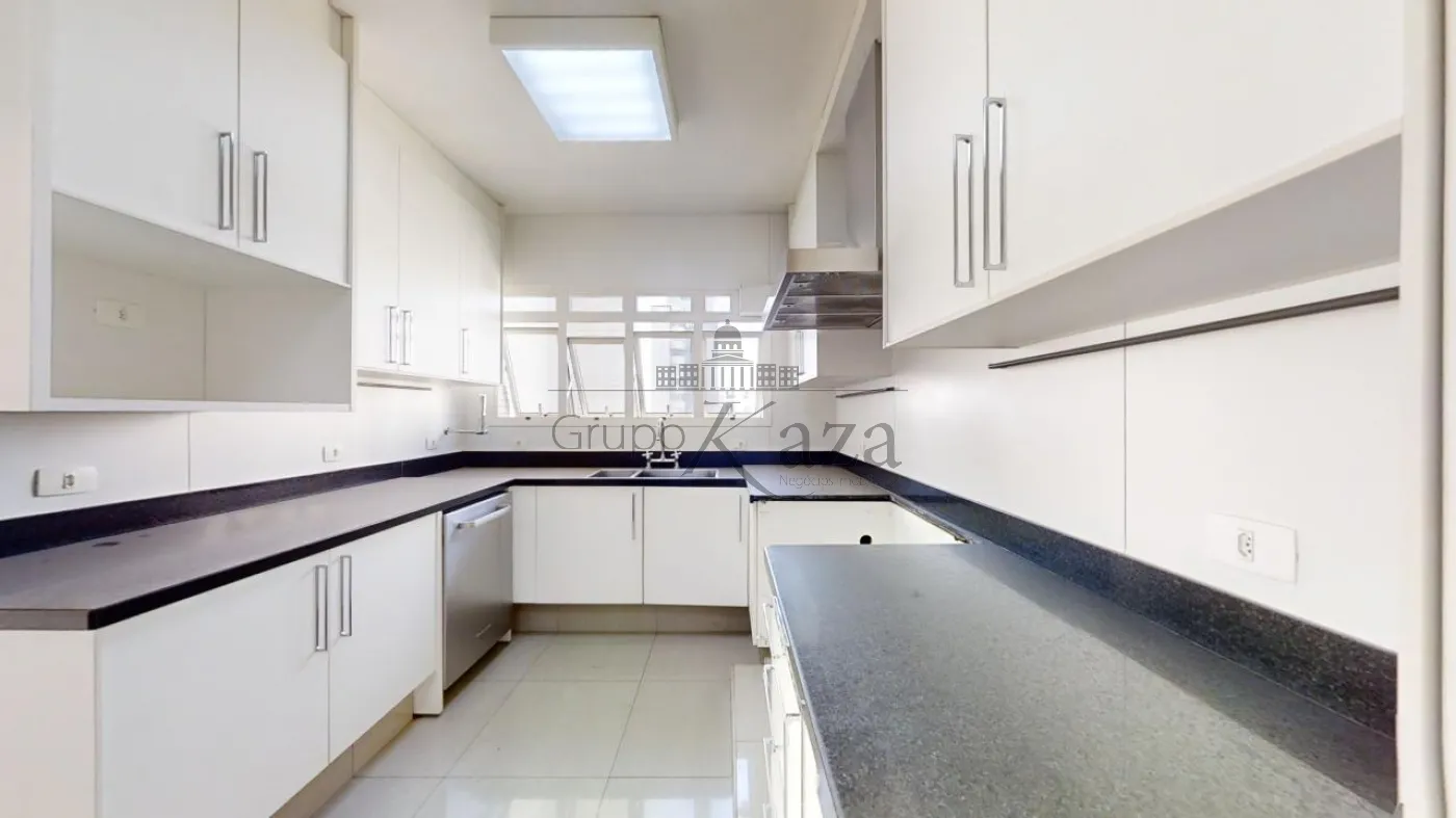 Foto 13 de Apartamento Padrão em Moema, São Paulo - imagem 13