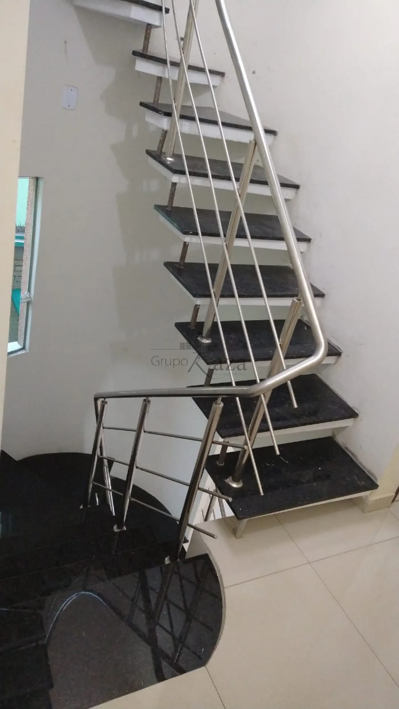 Foto 5 de Casa Sobrado em Loteamento Residencial Vista Linda, São José dos Campos - imagem 5