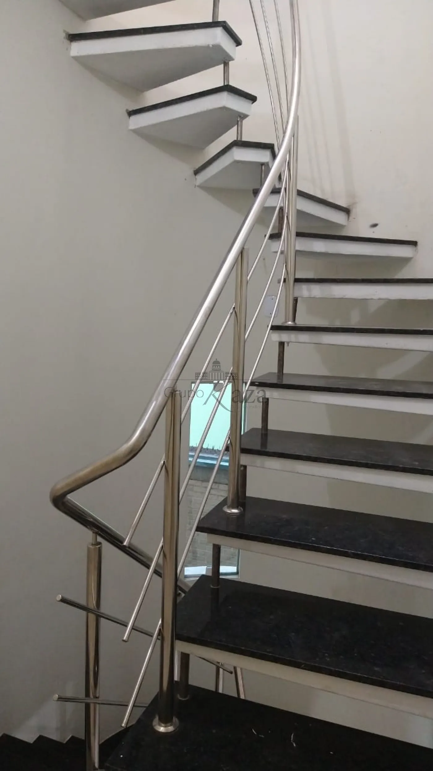 Foto 6 de Casa Sobrado em Loteamento Residencial Vista Linda, São José dos Campos - imagem 6