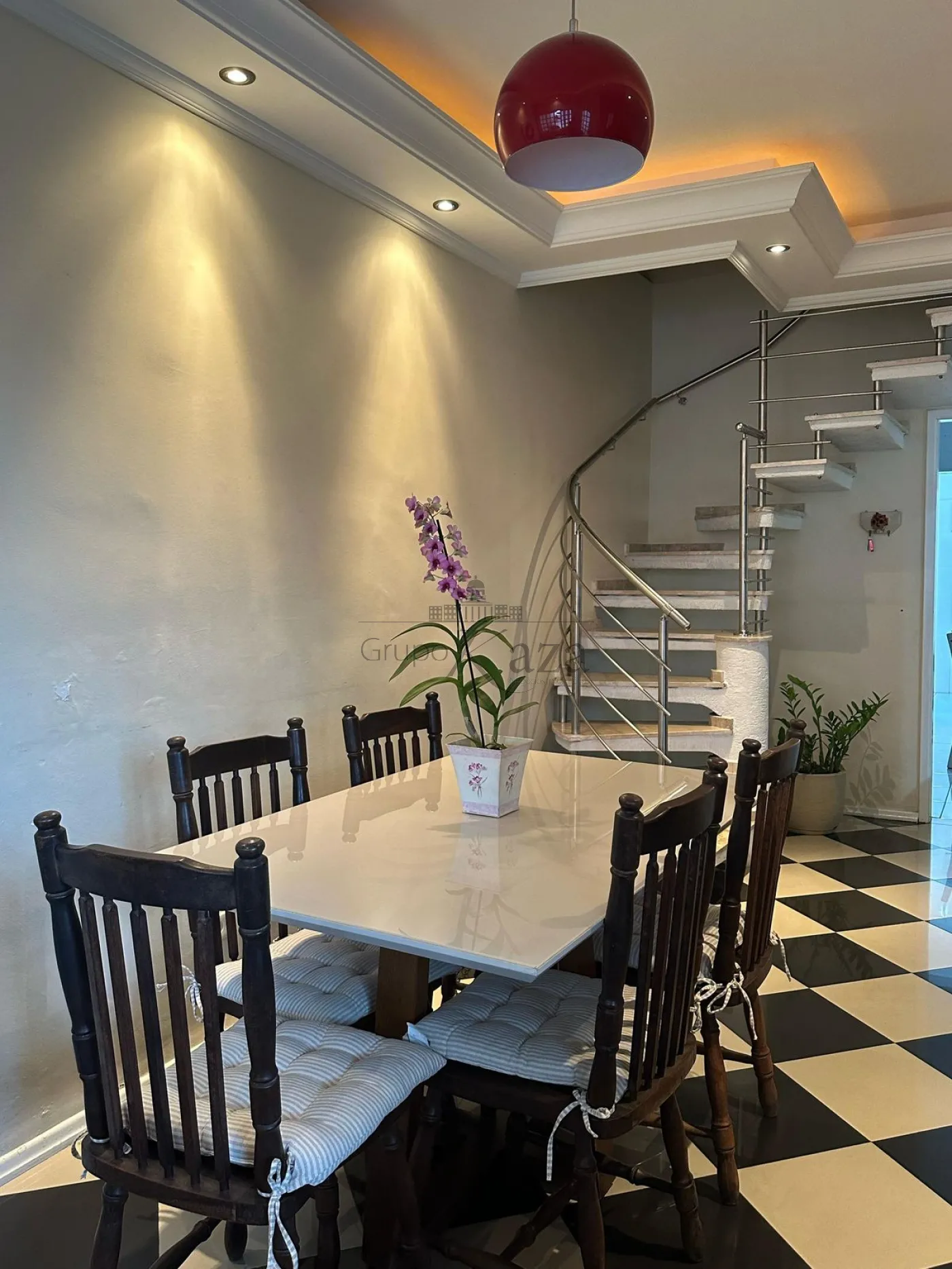 Foto 3 de Casa Condomínio em Jardim Uirá, São José dos Campos - imagem 3