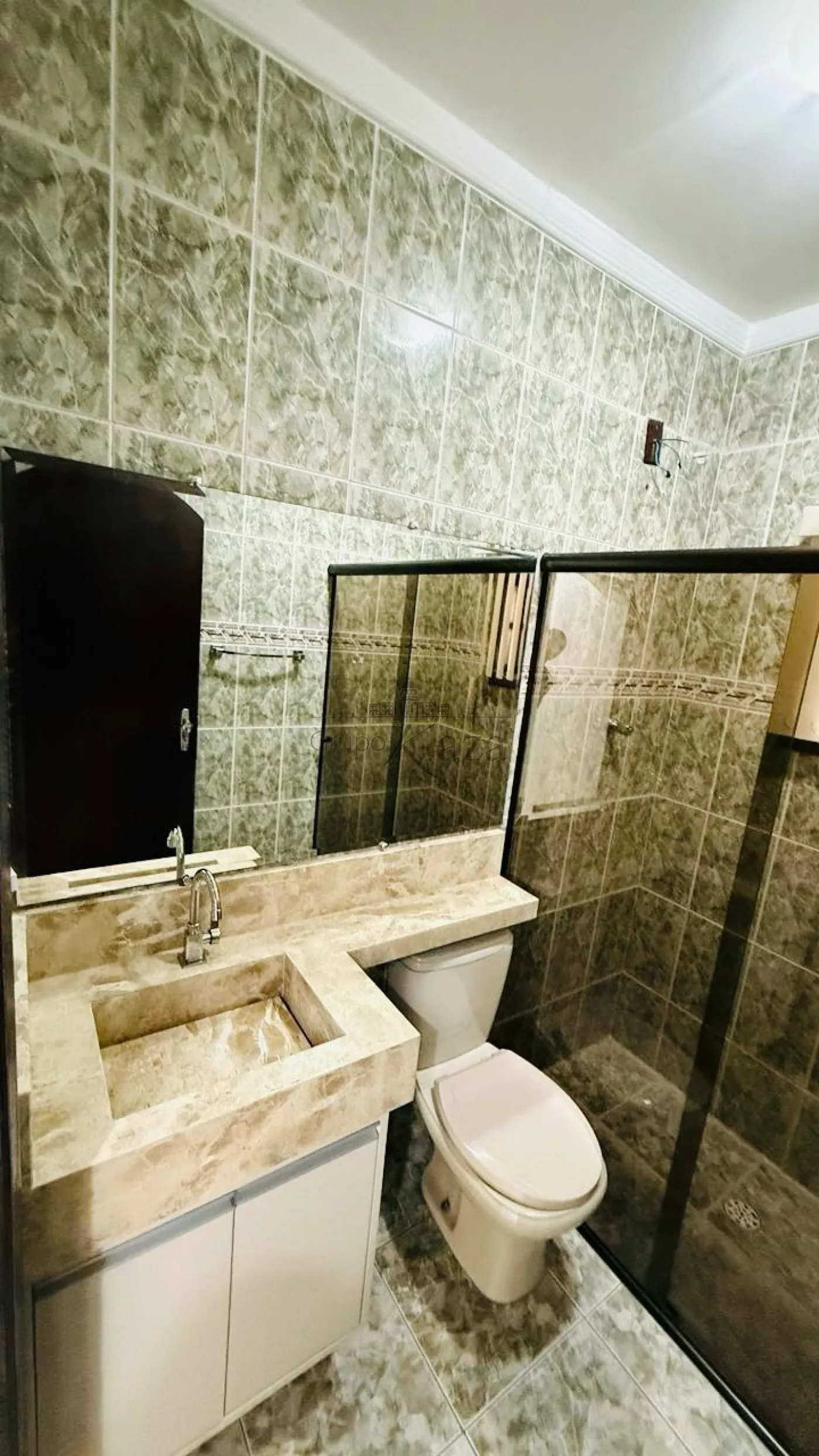 Foto 8 de Casa Sobrado em Vila Tatetuba, São José dos Campos - imagem 8