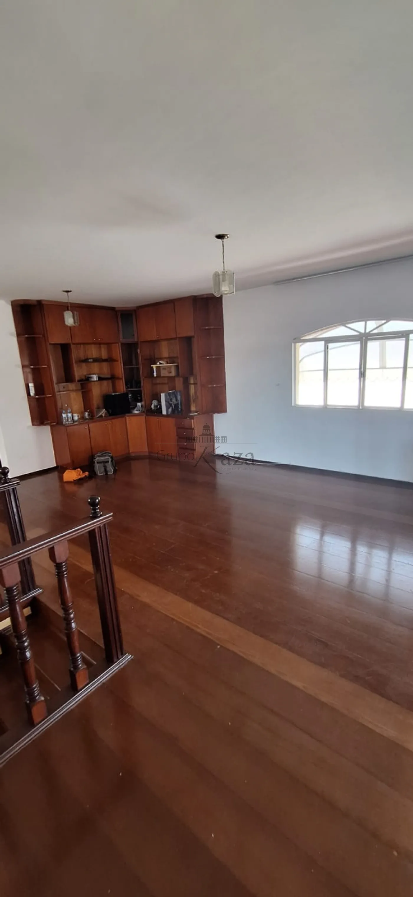Foto 11 de Casa Sobrado em Jardim Colonial, São José dos Campos - imagem 11