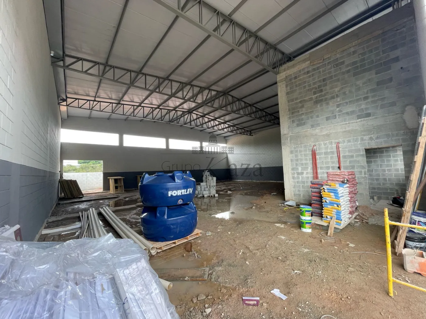 Foto 3 de Comercial Condomínio em Jardim Califórnia, Jacareí - imagem 3