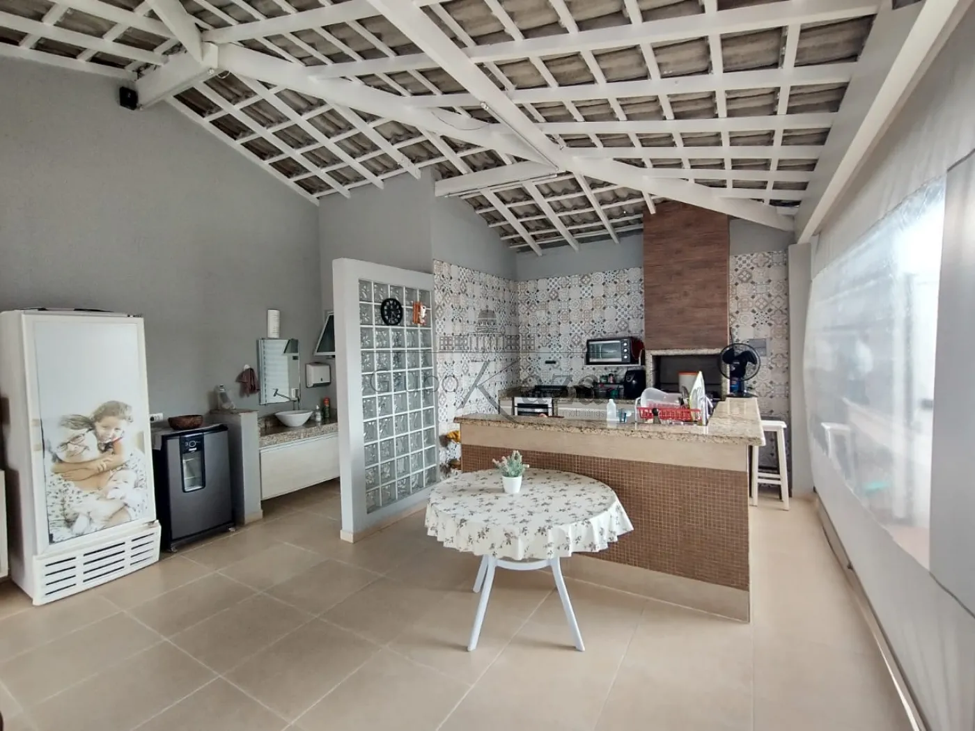 Foto 11 de Casa Padrão em Jardim Santa Maria, Jacareí - imagem 11