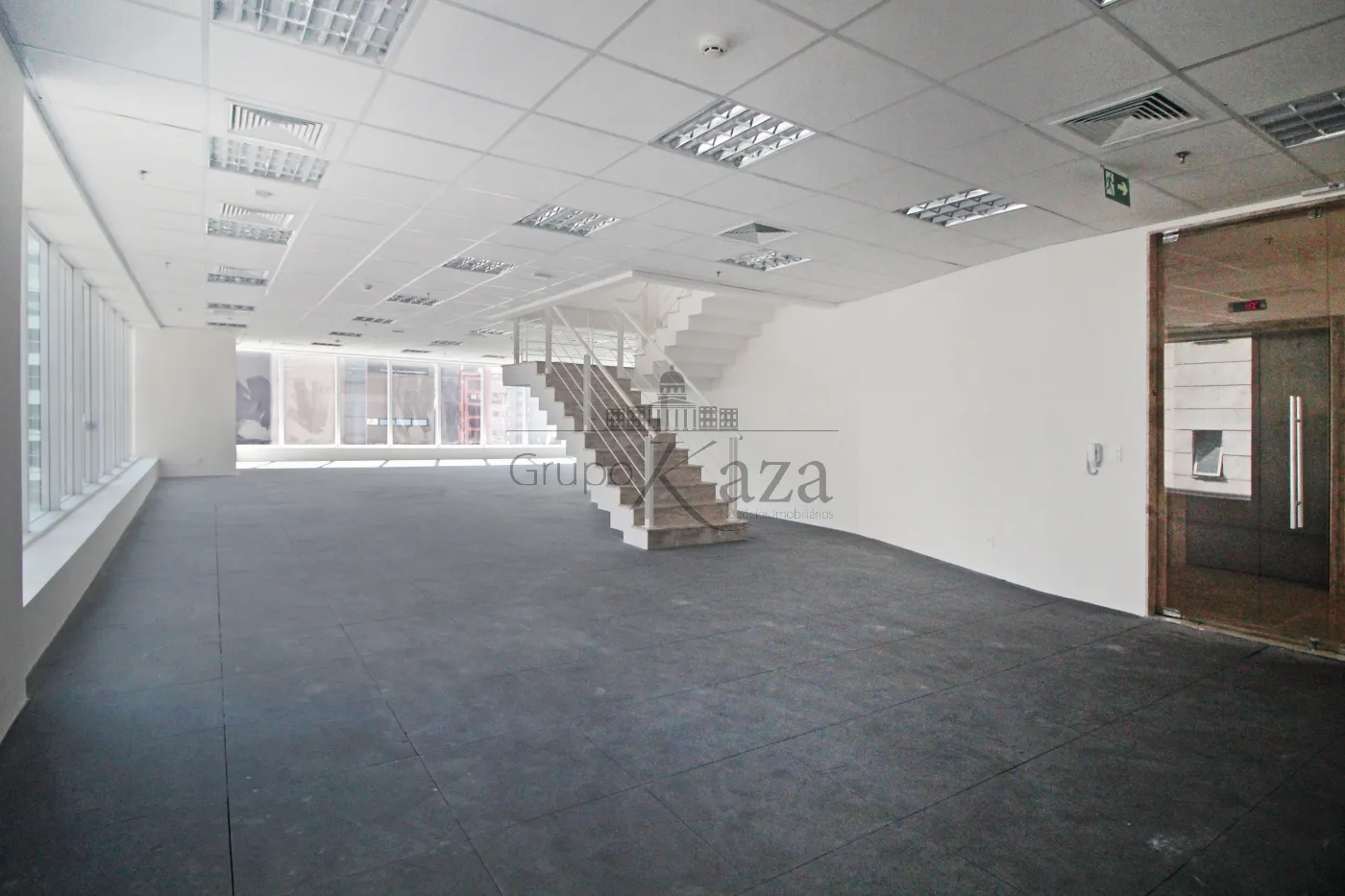 Foto 1 de Comercial Conjunto Comercial em Vila Olímpia, São Paulo - imagem 1
