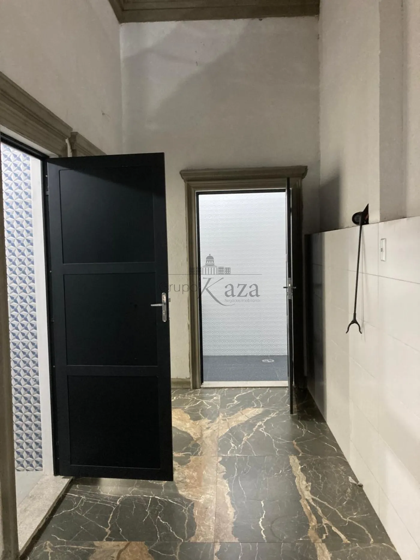 Foto 11 de Comercial Casa em Vila Guaianazes, São José dos Campos - imagem 11