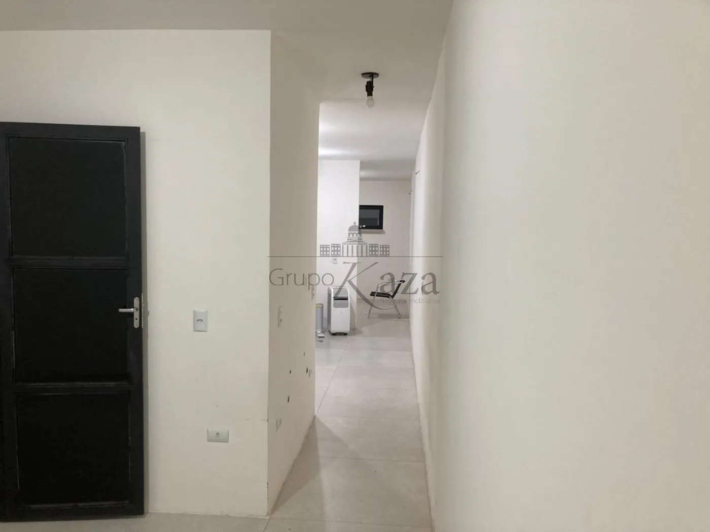 Foto 6 de Comercial Casa em Vila Guaianazes, São José dos Campos - imagem 6