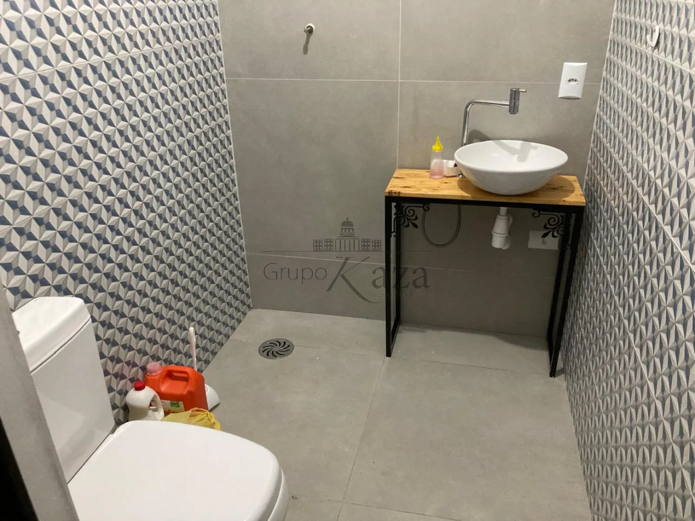 Foto 9 de Comercial Casa em Vila Guaianazes, São José dos Campos - imagem 9