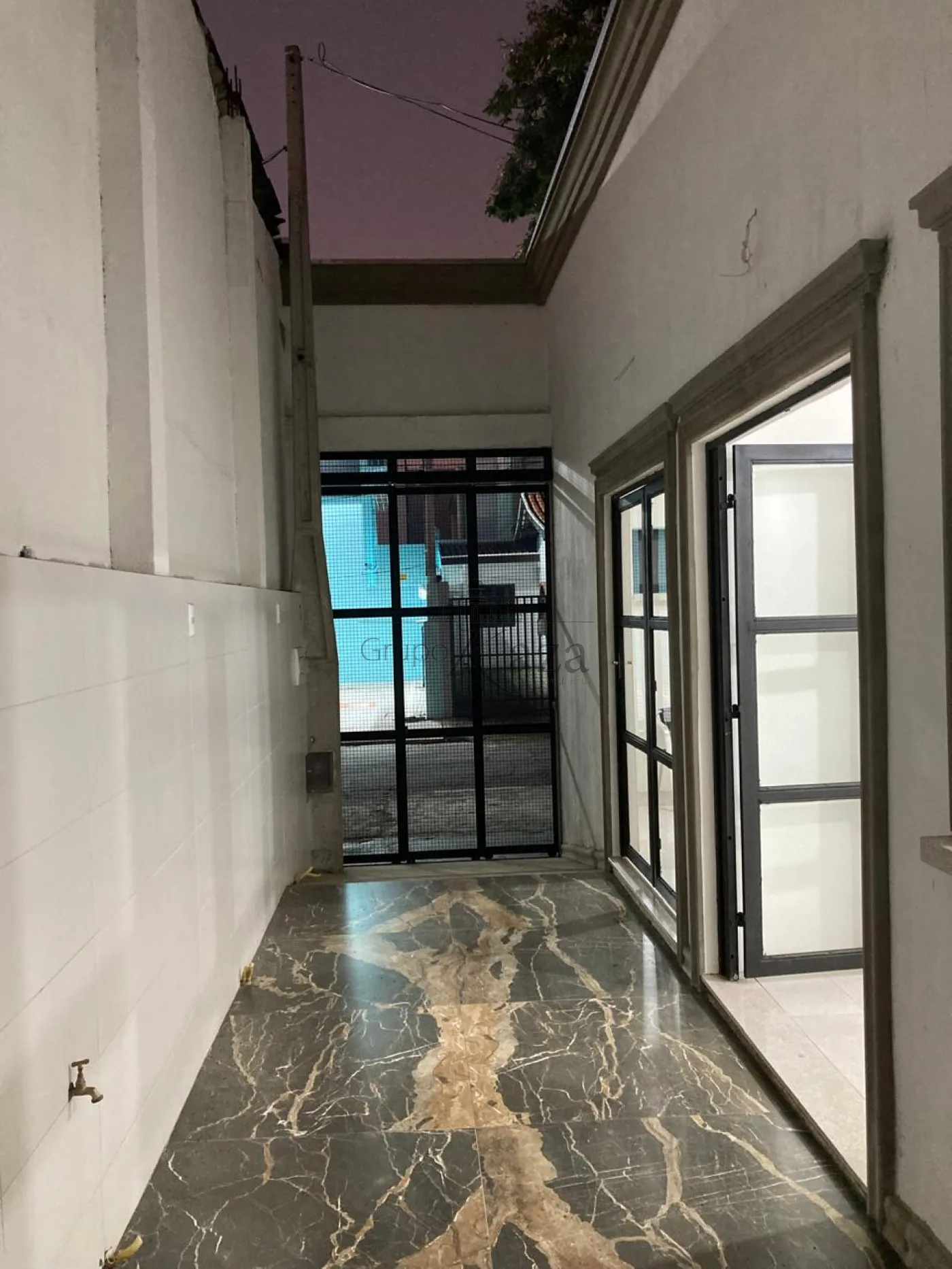 Foto 14 de Comercial Casa em Vila Guaianazes, São José dos Campos - imagem 14