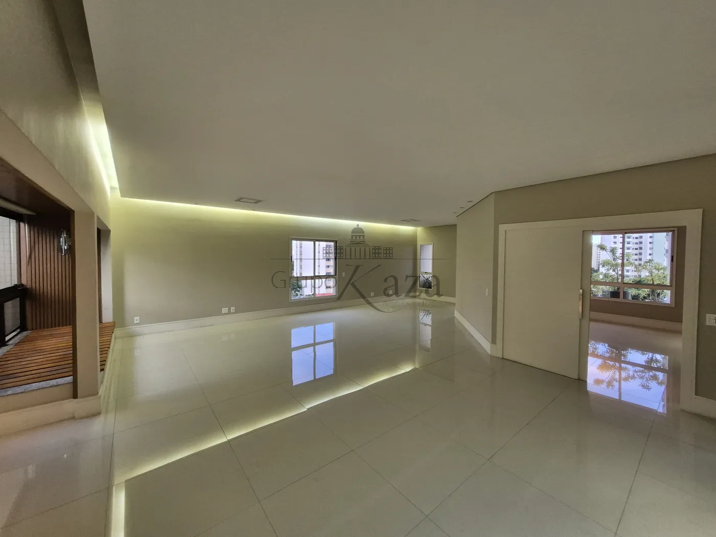 Foto 2 de Apartamento Padrão em Vila Ema, São José dos Campos - imagem 2