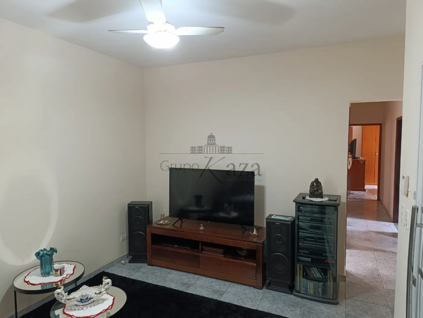 Foto 2 de Casa Padrão em Jardim Santa Maria, Jacareí - imagem 2