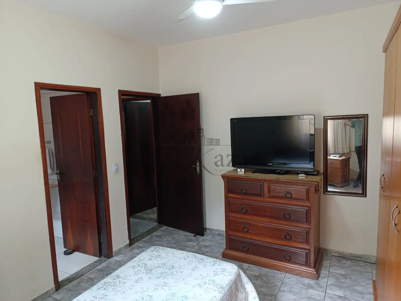 Foto 13 de Casa Padrão em Jardim Santa Maria, Jacareí - imagem 13