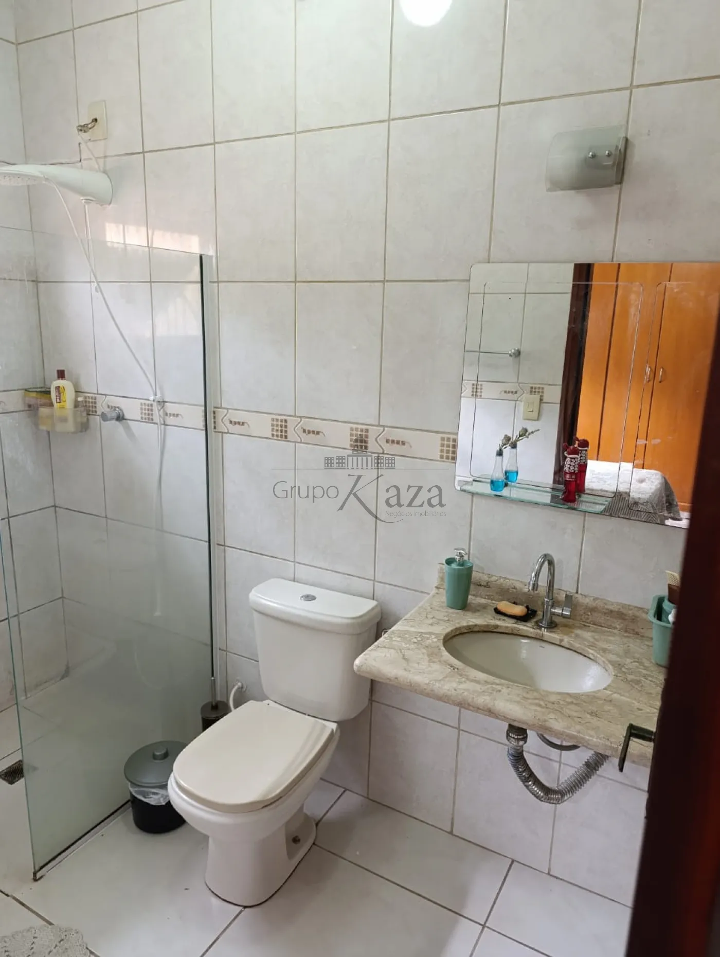 Foto 14 de Casa Padrão em Jardim Santa Maria, Jacareí - imagem 14