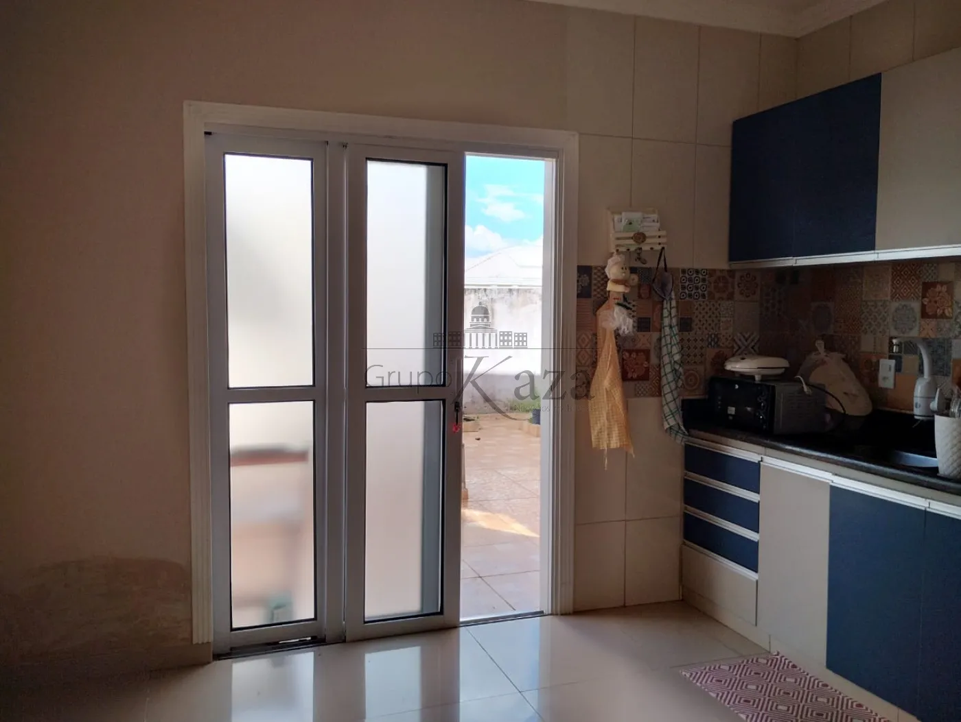 Foto 2 de Casa Condomínio em Condomínio Residencial Mantiqueira, São José dos Campos - imagem 2