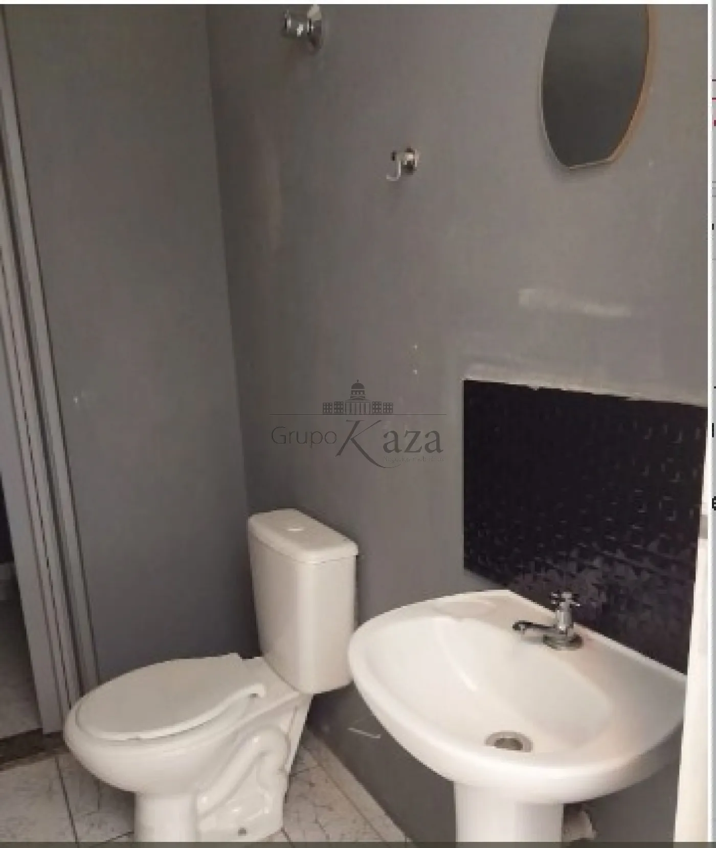 Foto 12 de Casa Padrão em Conjunto Residencial Trinta e Um de Março, São José dos Campos - imagem 12